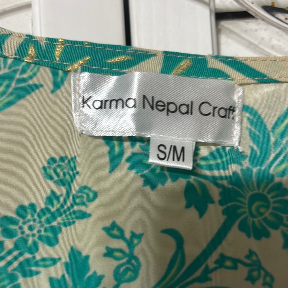 Chic Green Patterned Long Sleeve Full Wrap Dress - image 4